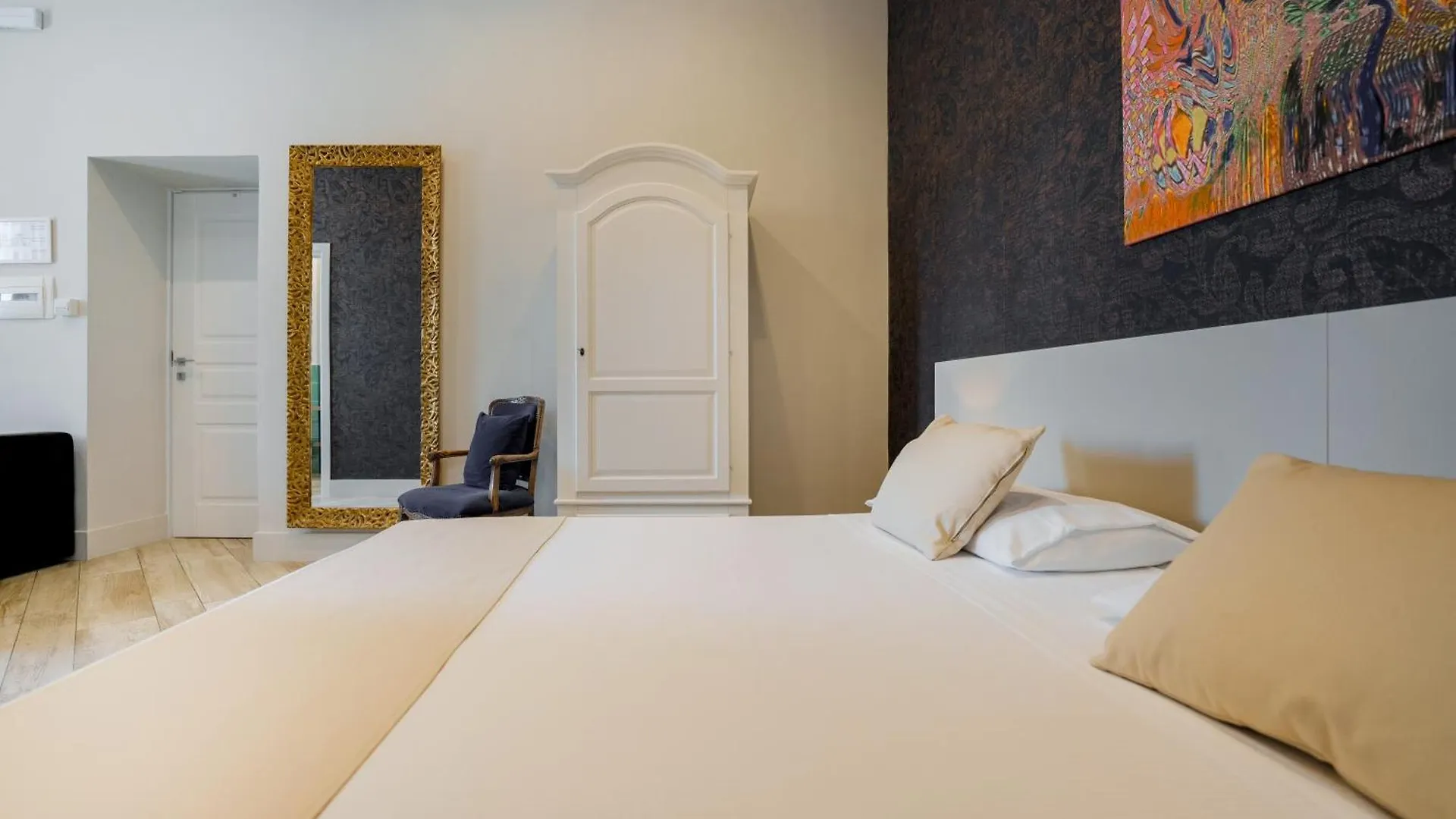 It'S Room Naples