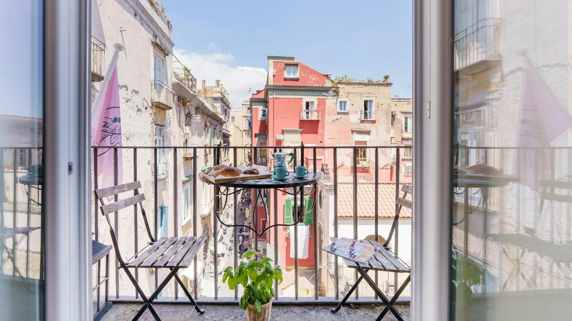 It'S Room Naples Italy