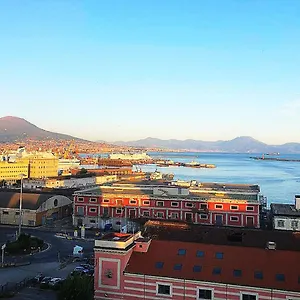 Marina Sky 8 Naples
