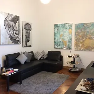Appartamento Vesuvius - Elegante In Centro